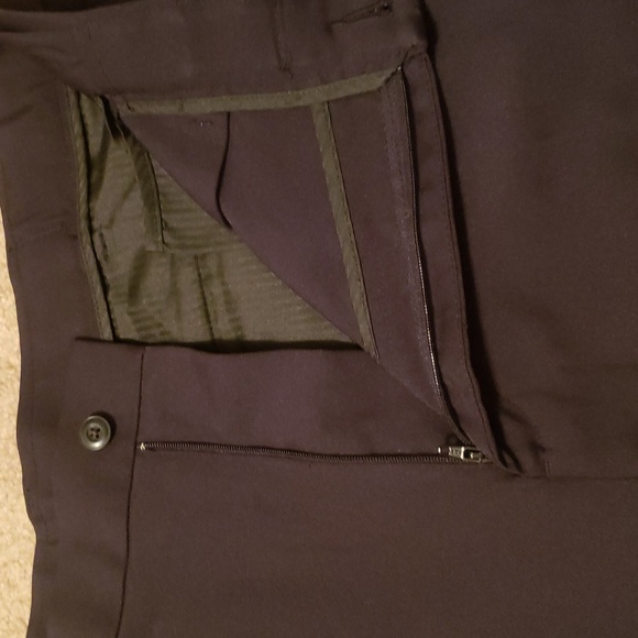 PGA Tour Men's Black Golf Shorts - Picture 5 of 15